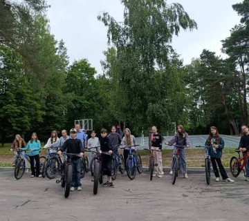 Велосипедная прогулка